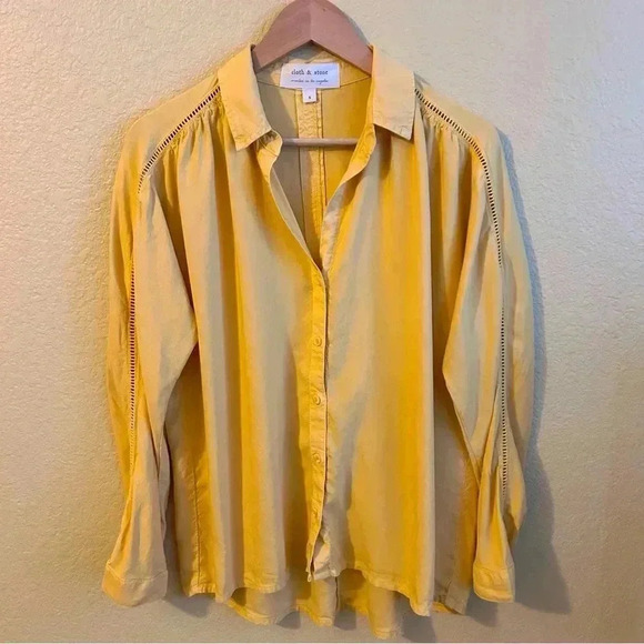 Cloth & Stone Long Sleeve Button Down Shirt - Picture 2 of 9